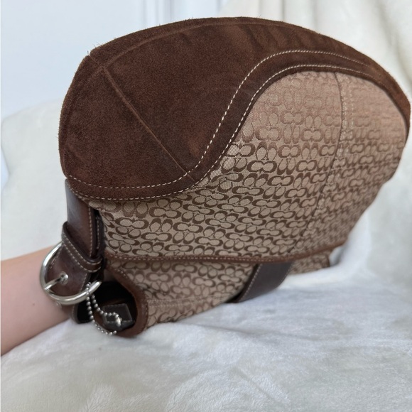 Vintage Y2K Coach Soho Flap Signature Shoulder Bag - Picture 6 of 11